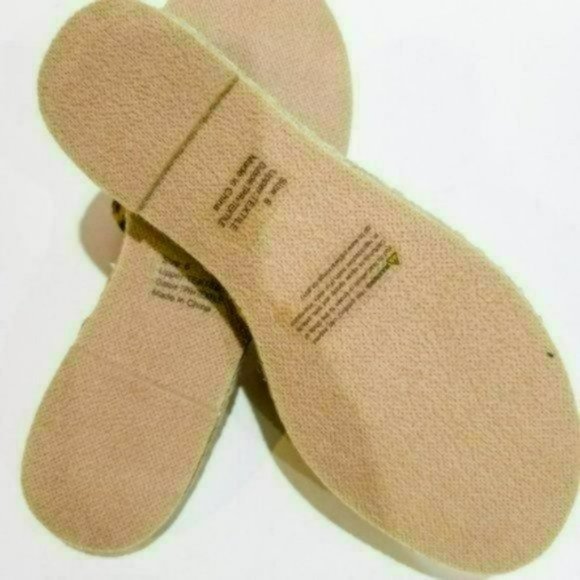 Olivia Miller Last Hurrah Sandals -6 - Picture 9 of 9